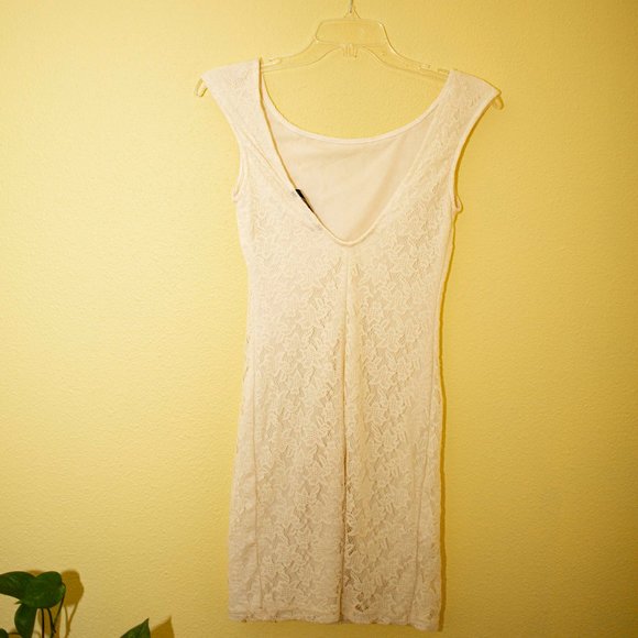 Zara Lacy White Dress Knee-length - Picture 5 of 5